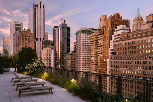 Financial District Apartment | Sonder by Marriott Bonvoy Battery Park Apartments Financial District