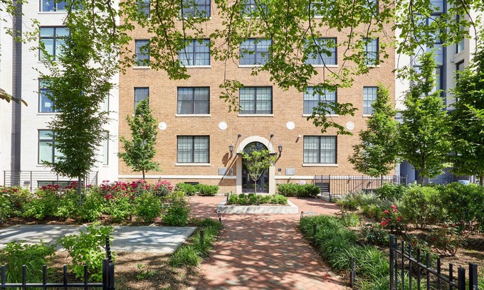 Navy Yard Apartment | Sonder Callisto | Spacious Studio Apartment