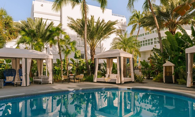 South Beach Apartment | Sonder The Deco | King Suite