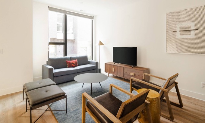 Music Row Apartment | Sonder The High Note | Four-Bedroom Apartment w/ Rooftop