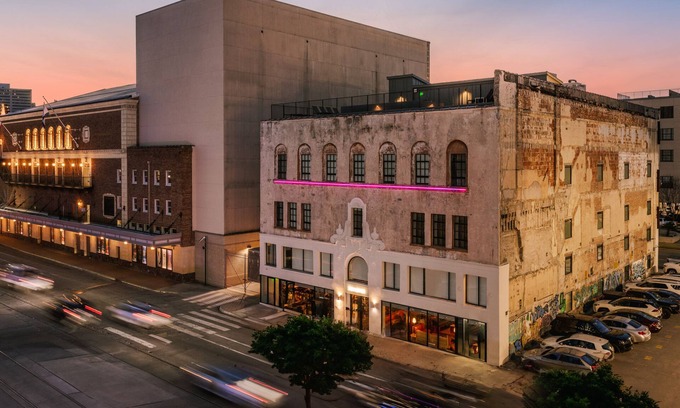 French Quarter Apartment | Sonder The Schaeffer | Three-Bedroom Apartment