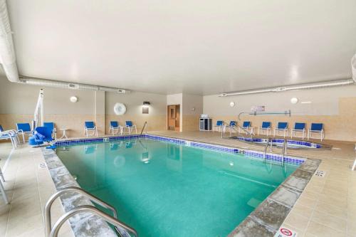 Minot Hotel | Sonesta Essential Minot