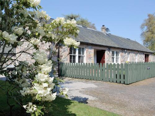 Scaniport House | Song Bird Cottage