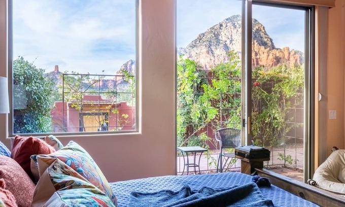 West Sedona House | Songbird Santa Fe - Great views w/private hot tub