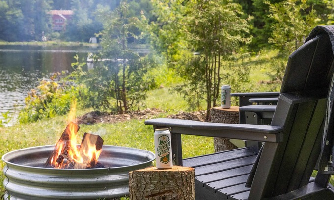 Eden House | Songbird Studio VT- Lakefront w/firepit & kayaks