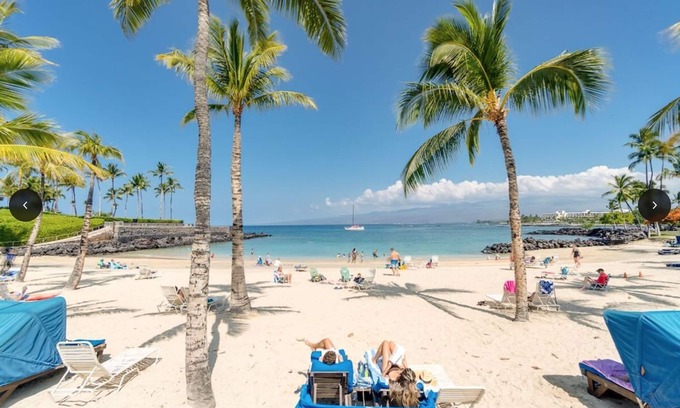 Kamuela Condo | Sophisticated freshly remodeled two story Golf Villa w/Private Beach Club