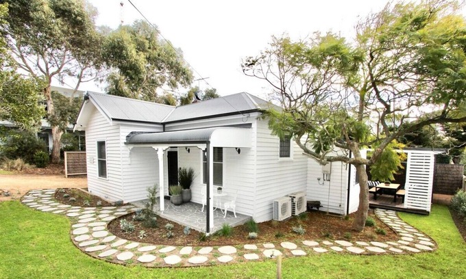 Sorrento House | Sorrento Beachside indulgence- 2 mins walk to beach and town