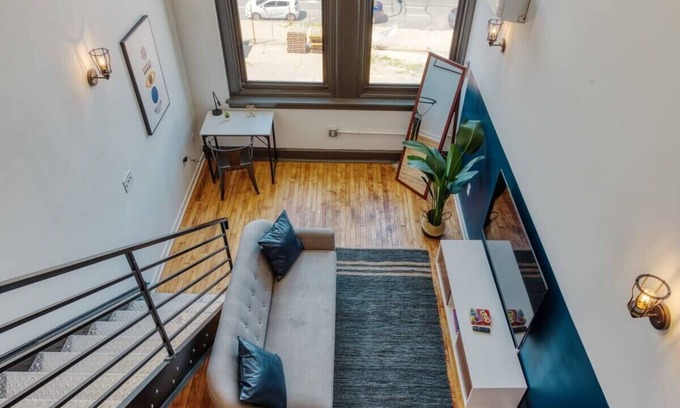 West Philadelphia Apartment | Sosuite | Studio Loft w W/D, Gym, Lounge