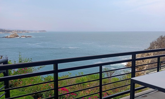 Santa Maria Huatulco Apartment | Sotavento Sea Horse incredible luxury apartment with spectacular ocean views