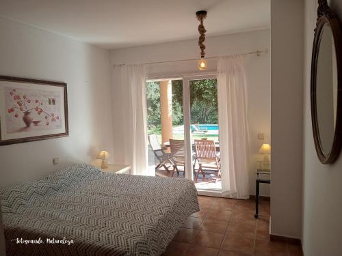 Sotogrande House | Sotogrande - Estancia en plena naturaleza - Abril