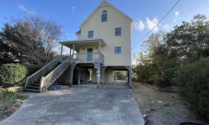 Indiantown Shores Cottage | Soundside Home in Frisco is an Island Dream Retreat!