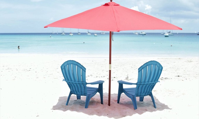Blue Waters Condo | South Coast Spacious 2 Bedroom Condo, 5 mins walk from Accra/Rockley Beach