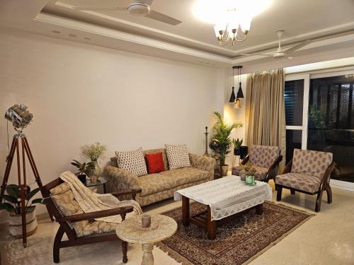 Chittaranjan Apartment | South delhi Monument View by Maple Key Stays - 3BHK & Terrace