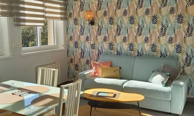 Fecamp Apartment | South facing cottage, cocooning 40 m from the sea