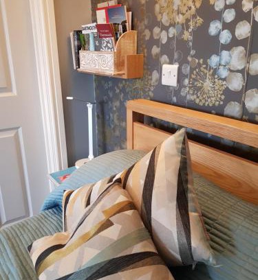 Dartmouth House | South Ford Haven
