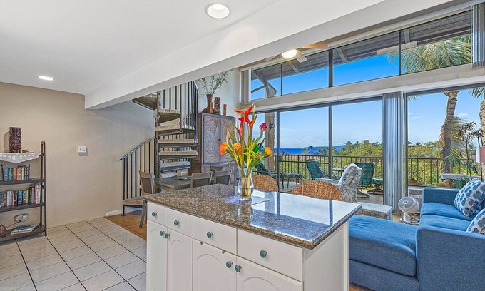 Kihei Condo | South Kihei Ocean & Mountain Views! Steps to Kamaole 1 Beach Park & more!