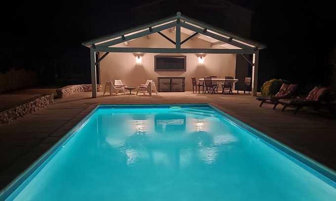 Montarnaud House | SOUTH OF FRANCE BEAUTIFUL HOUSE WITH GARDEN AND POOL LOCATED IN A HAVEN OF PEACE.