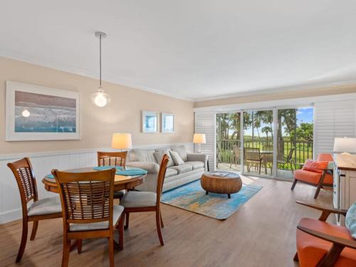 Captiva House | South Seas Beach Villa 2216 - Superb Beachfront Residence
