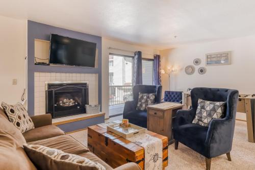 Tahoe Village House | South Star Pines Retreat