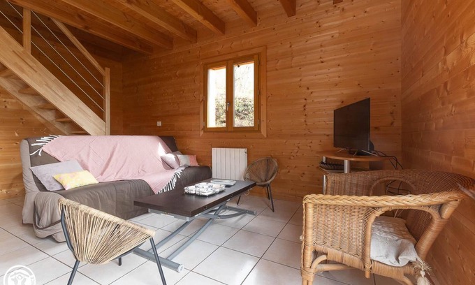 Besse-en-Chandesse House | Southern views - BESSE ET SAINT ANASTAISE