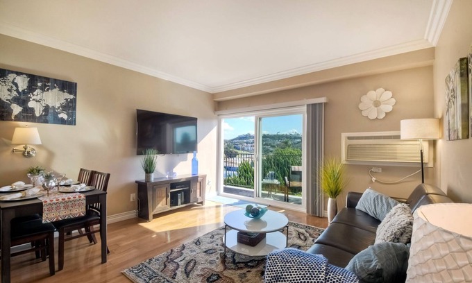 Carlsbad Condo | Southern Exposure | Private Balcony