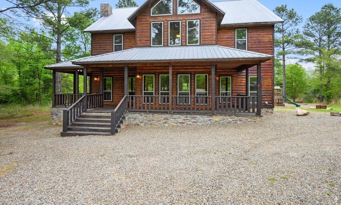Hochatown Cabin | Southern Hideaway in Hochatown/Broken Bow,OK