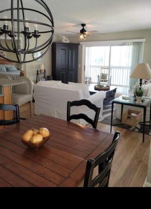 St. James House | Southport Serenity-Villa