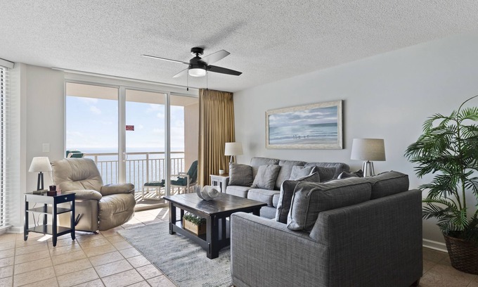 Crescent Beach Condo | SouthShoreVillas #1002*O/F*In&Outdoor Pool*HotTub*FALL & Summer 2026 BOOKNOW