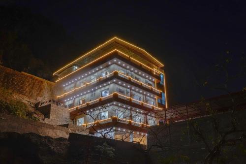 Timilimansingh Hotel | Sovet Residency Sahastradhara