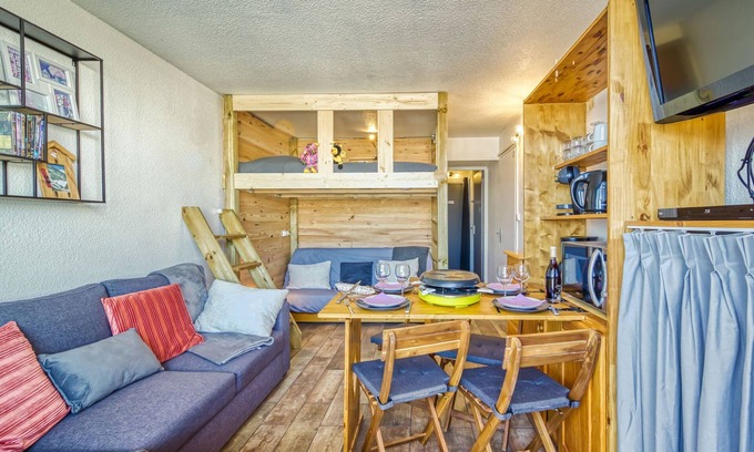 Le Corbier Apartment | Soyouz Vanguard by Interhome