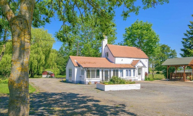 Stamford House | SPA Cottage With Mineral Water, SPA Cottage With Mineral Water
