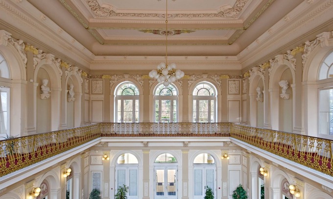 Frantiskovy Lazne Hotel | Spa Resort PAWLIK-AQUAFORUM