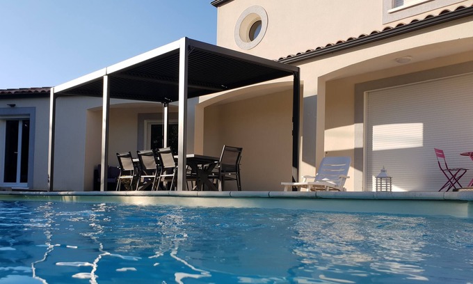 Villalbe Villa | Space, modern comfort, relaxed lifestyle, swimming pool, pétanque court