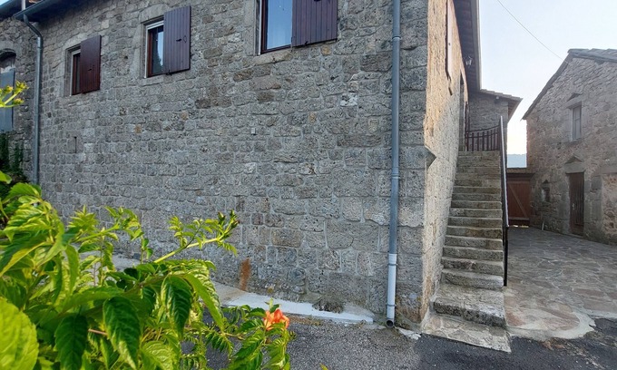 Saint-Pierre-de-Colombier House | Spacious stone house nestled in a small hamlet