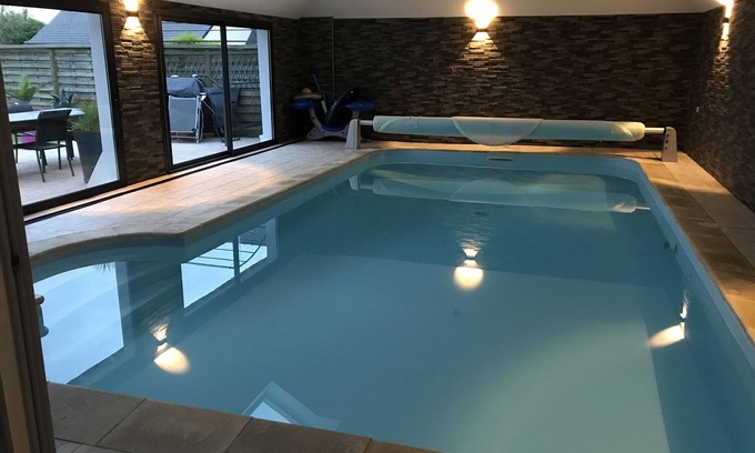 Lanvollon Villa | Spacieuse Villa 4 Avec Piscine Intérieure