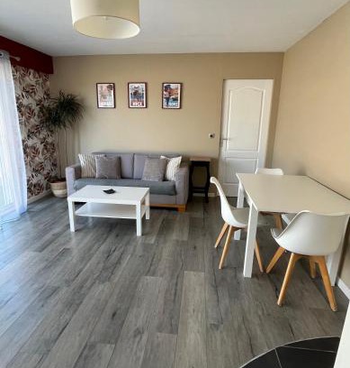 Levens Apartment | Spacieux 2 pièces à 30mn de Nice