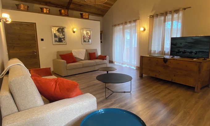 Sollieres-Sardieres Ski Chalet | Spacieux Chalet de Standing Dans Village au Calme, Wifi