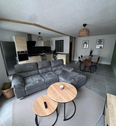 Briancon Apartment | Spacieux et confortable - centre ville de BRIANCON - SERRE-CHEVALIER - Garage et Wifi