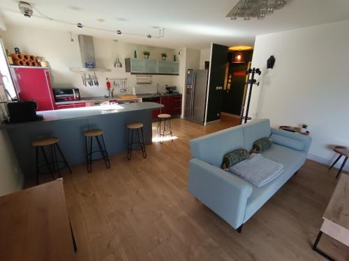 Quartier Croix-Daurade Apartment | Spacieux T3 cosy avec clim et terrasse à Toulouse