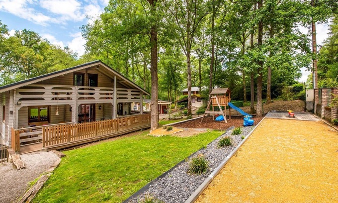 Barvaux House | Spacious chalet in the Ardennes with sauna and bubble bath