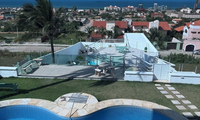 Porto das Dunas Villa | Spacious villa/ocean view with 8 bedrooms and AC, WiFi in lovely Porto das Dunas
