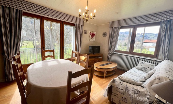 Saulxures-sur-Moselotte Cottage | Spacious Cottage Near Lake Moselotte with Baby Equipment, Pet-Friendly, and Winter Sports Nearby