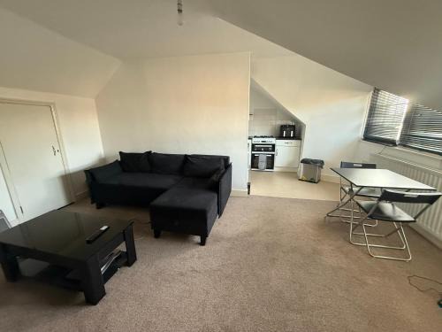 Stoke Newington Apartment | Spacious 1 bed apartment