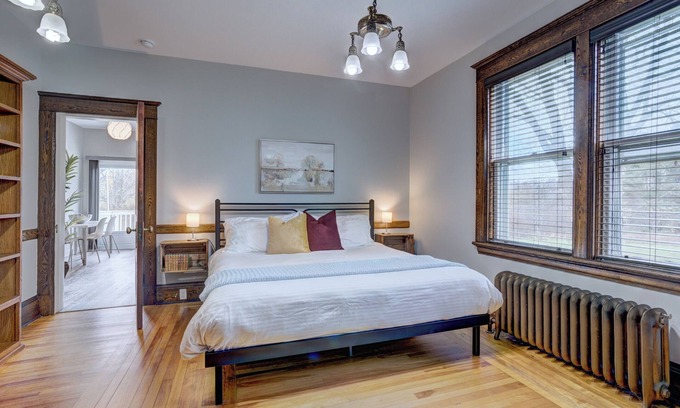 Lunenburg Apartment | Spacious 1-Bedroom King Bed Suite w/Outdoor Deck (Suite 3)