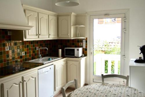 Sud Apartment | Spacious 120 m2 near downtown