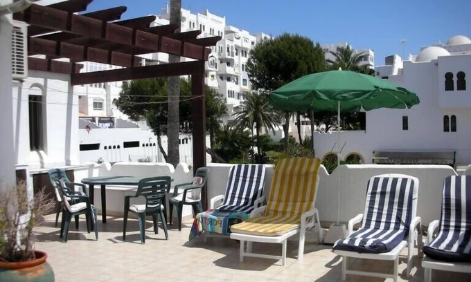 Roquetas de Mar Apartment | Spacious 2 Bedroom apartment large terrace A/C TV. Wi-FI. Close to Beach & Golf