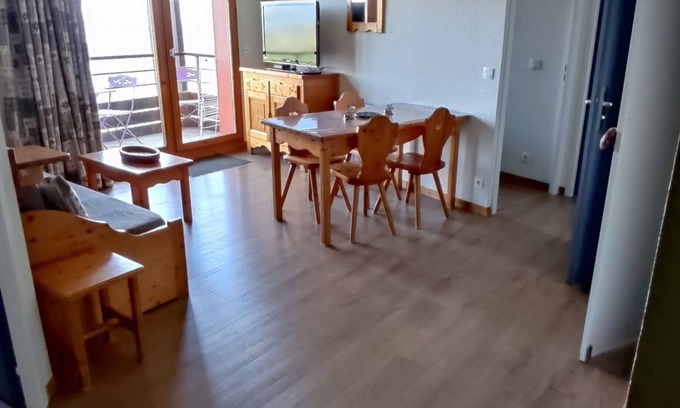 Villarembert Apartment | Spacious 2-bedroom T3 apartment (40m²) for 6 people