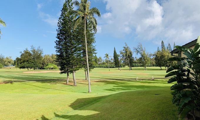 Kahuku House | Spacious 2 bedroom 2 bathroom on North Shore, with Turtle Bay golf course views!