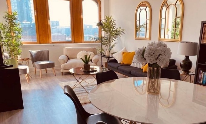Bunhill Apartment | Spacious 2 Bedroom City pad in Old Street London