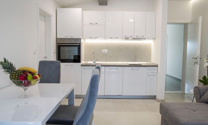 Imotski Apartment | Spacious 2-Bedroom, Imotski
